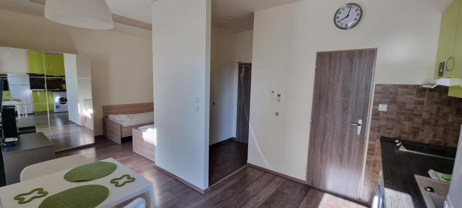 Apartman Panorama Štúrovo Esterno foto