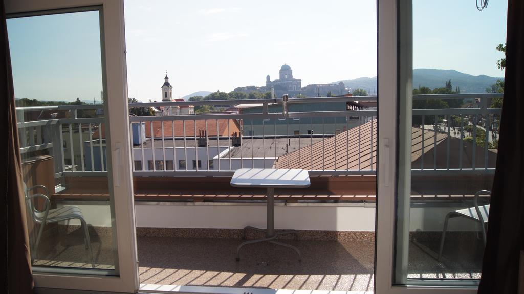 Apartman Panorama Štúrovo Esterno foto