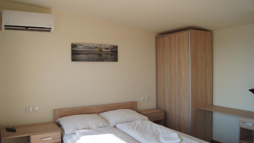 Apartman Panorama Štúrovo Esterno foto